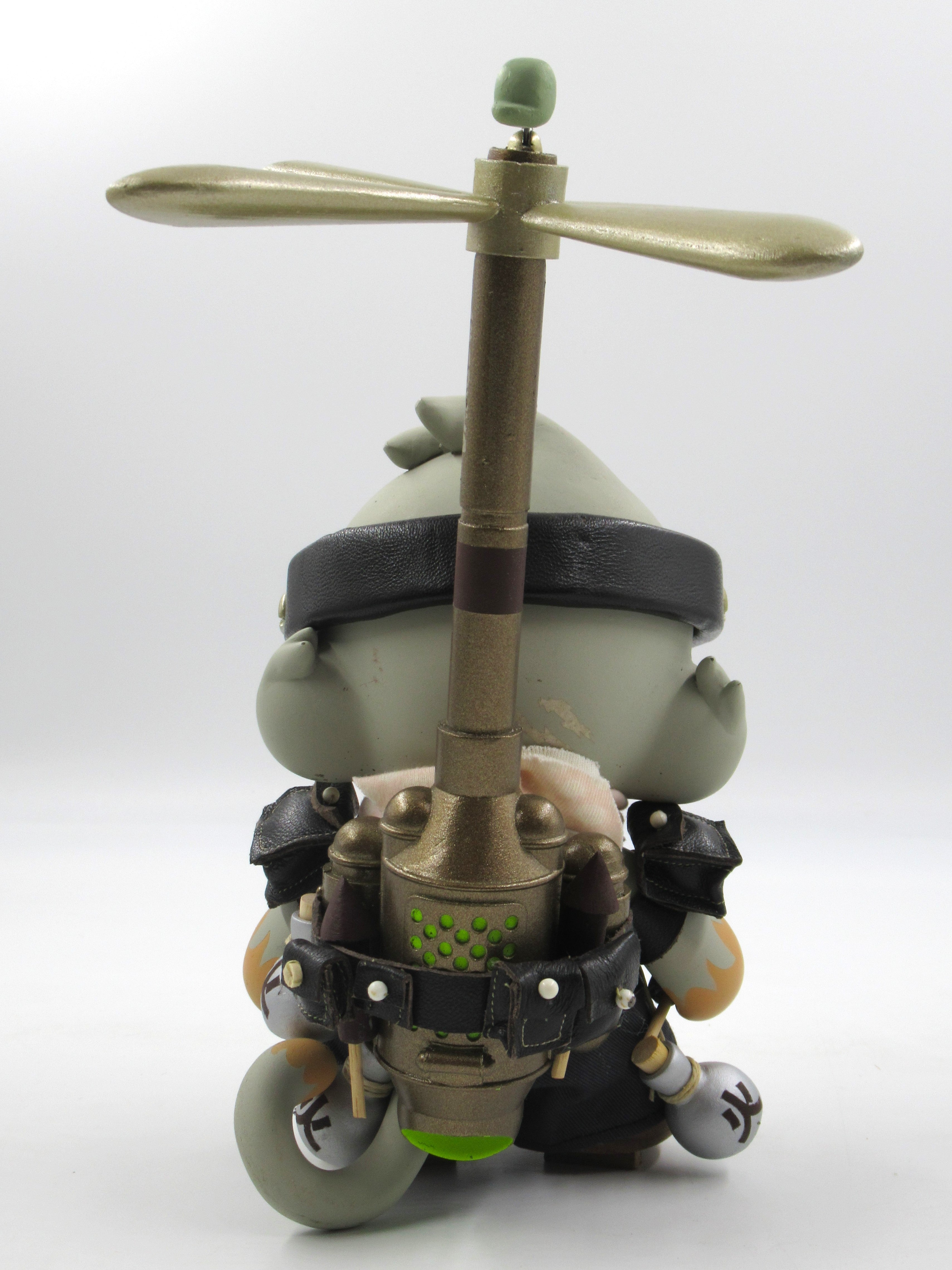 HUCK GEE Hotaru Copter Squad Girl Munny - Kidrobot (2012) Artist Signed Designer Toy
